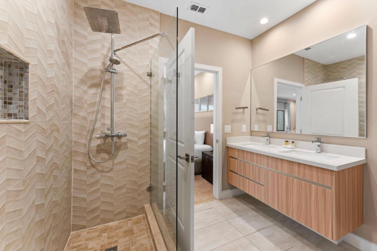 7564 Magic Village 3 Suites Jacuzzi Bbq 8 Min Disney Orlando Dış mekan fotoğraf