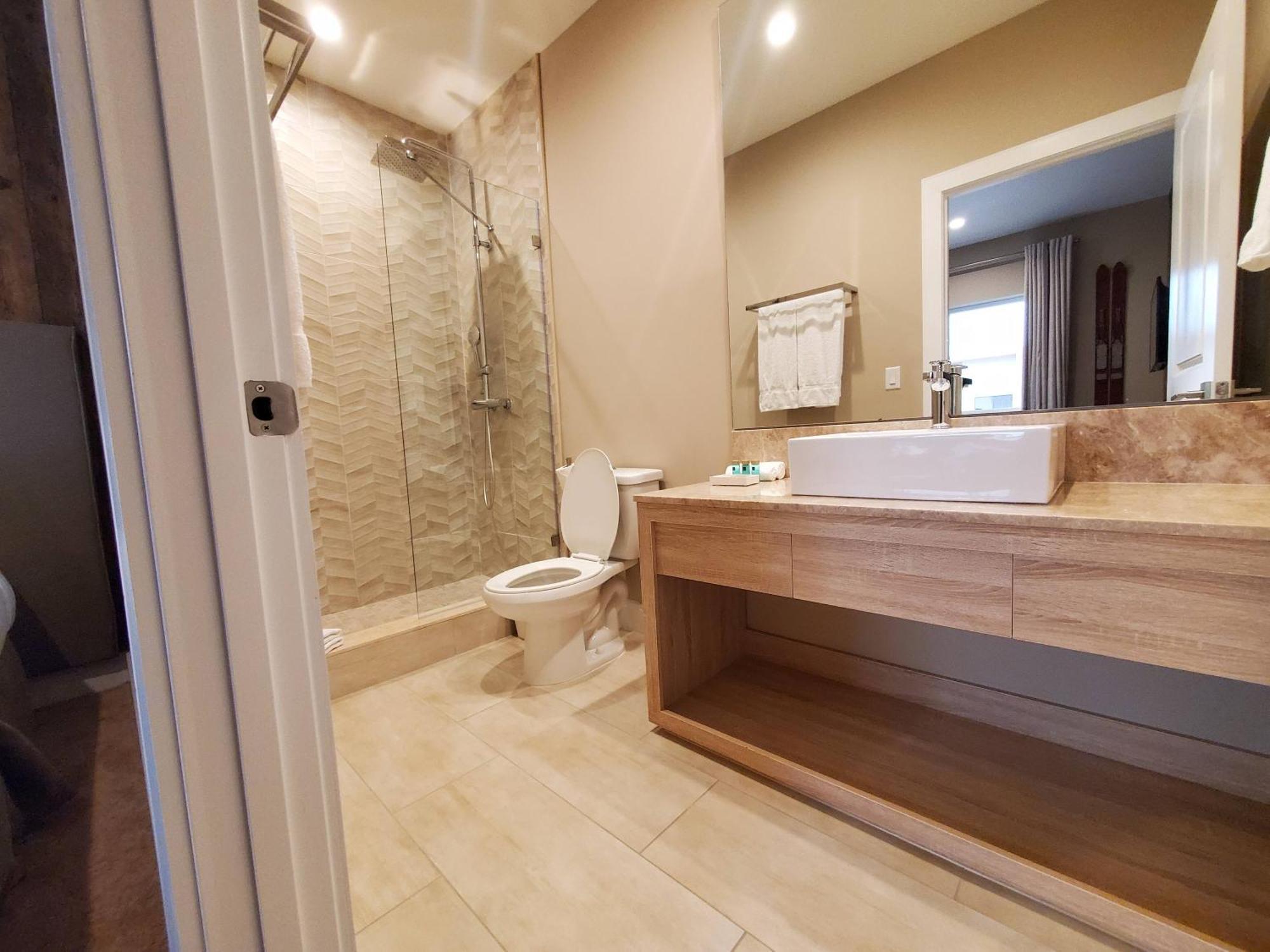 7564 Magic Village 3 Suites Jacuzzi Bbq 8 Min Disney Orlando Dış mekan fotoğraf